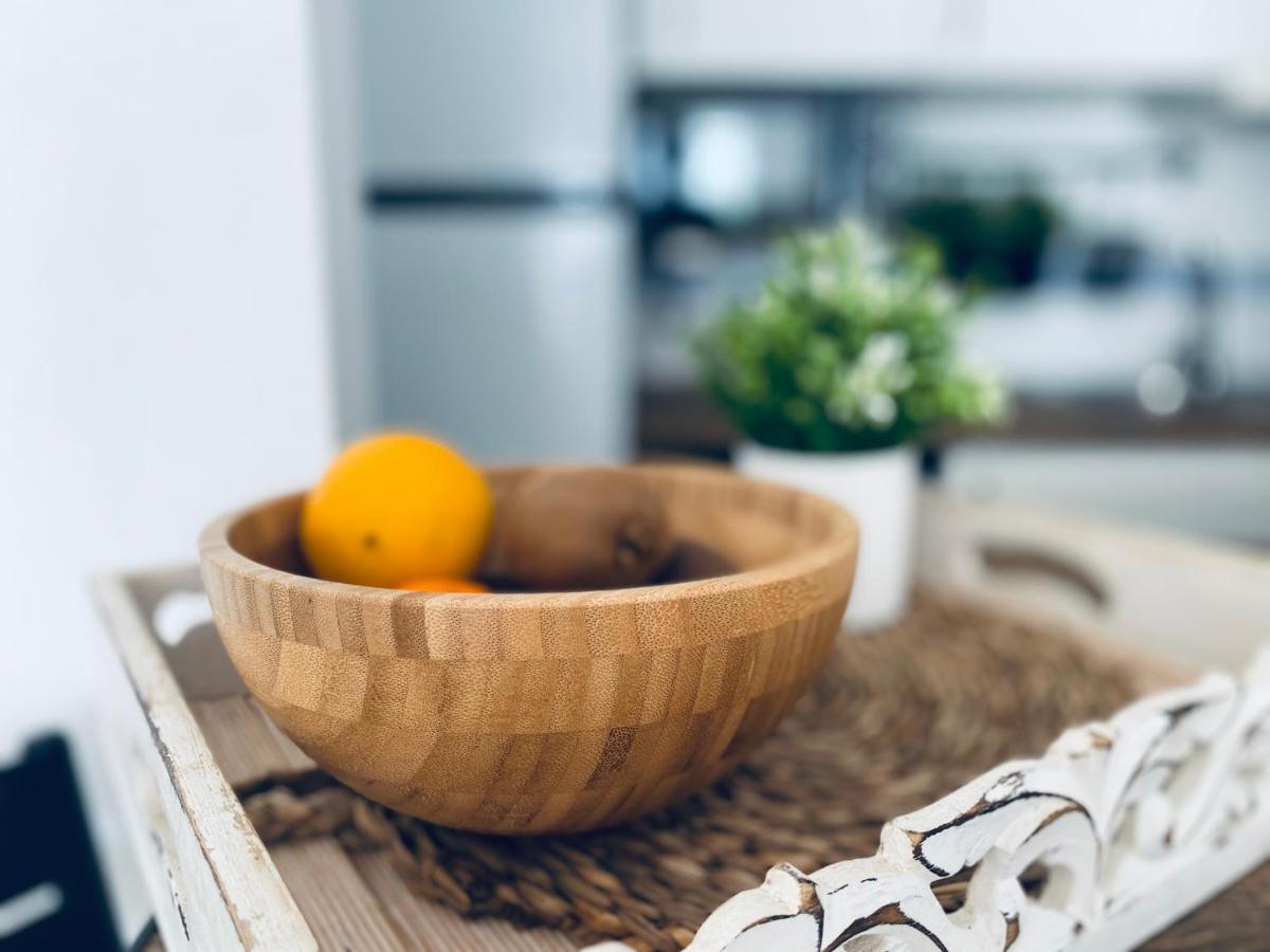 Apartamento Duplex Ático, primera línea de playa Torrox Esterno foto