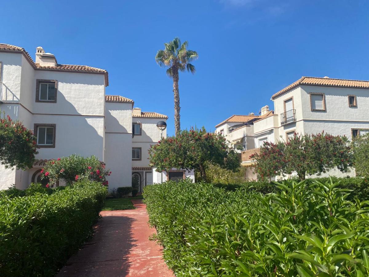 Apartamento Duplex Ático, primera línea de playa Torrox Esterno foto